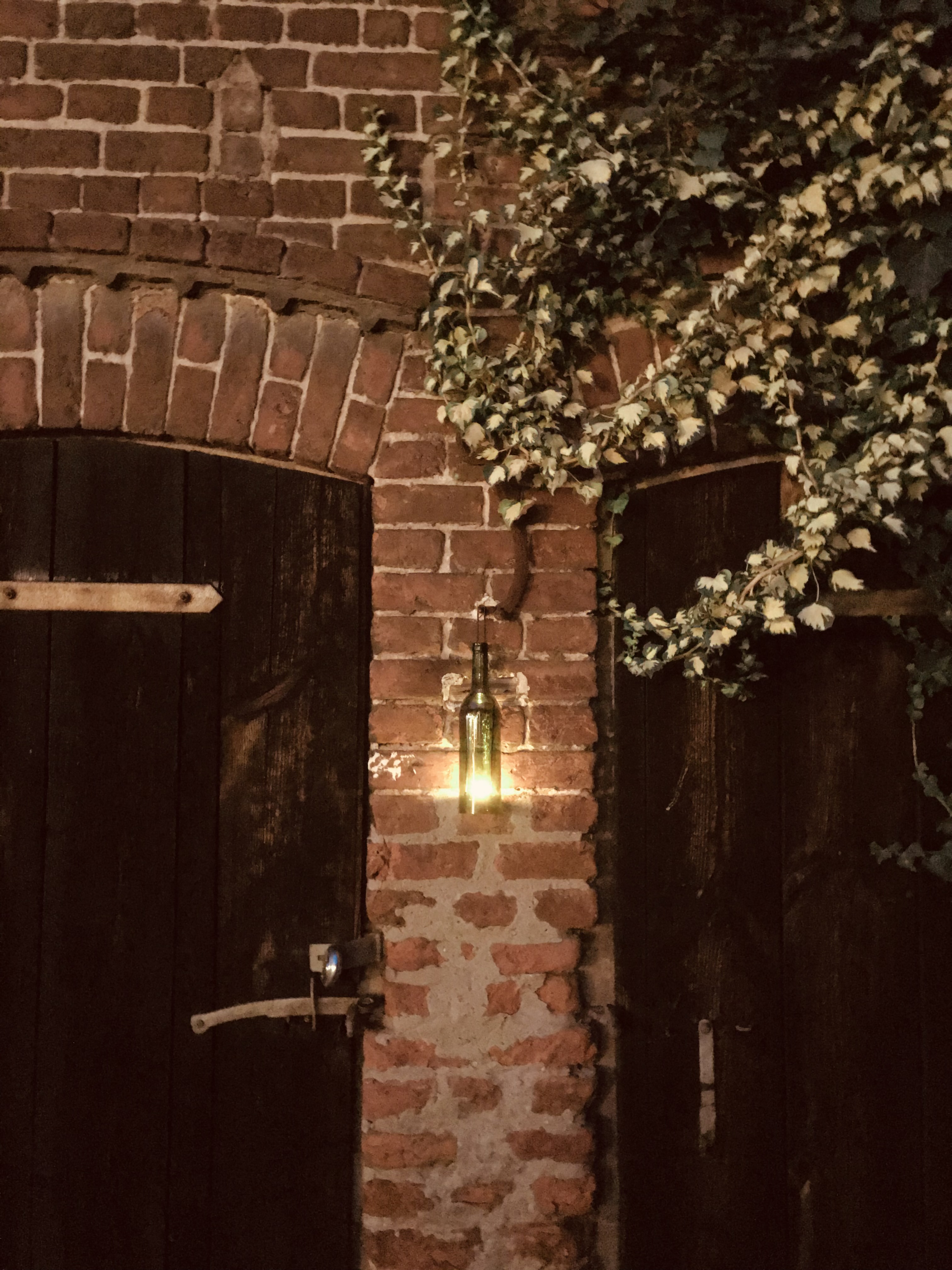 Hochzeitslocation, besonders heiraten, Grillabend, Festscheune