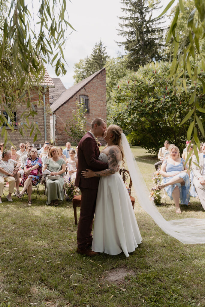 Hochzeitsscheune, Hochzeit Berlin, Hochzeit Brandenburg, Freie Trauung, Hochzeitslocation, Gartenhochzeit, Hochzeit im Grünen, Luxus Hochzeit,